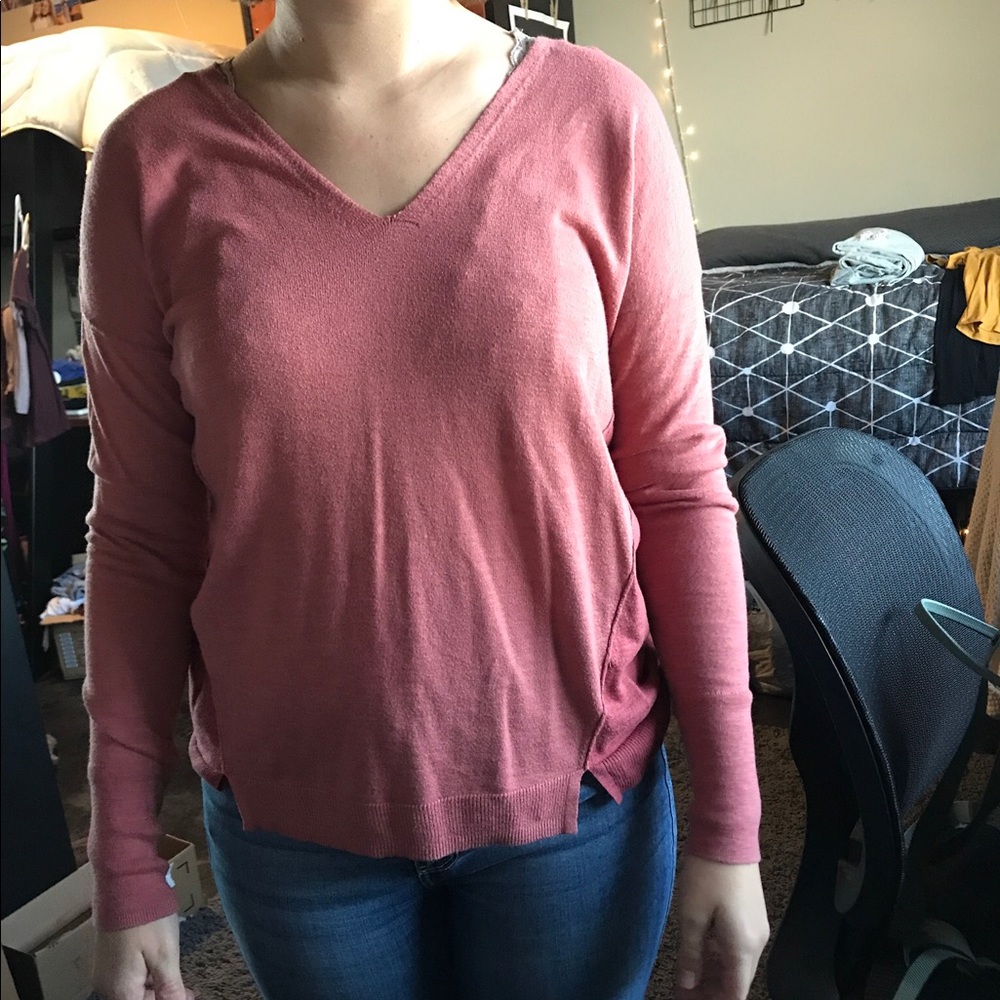 pink sweater